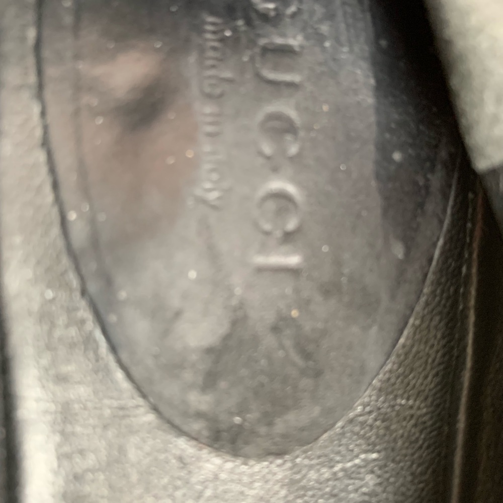 Shoes - Picture 3 of 4